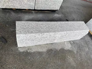 G602/G603/G682/G654/G684 Grey/Yellow/Red/Pink/Black Granite Basalt/Block/Cobble/Cube/Flag Kerbstone for Walkway Garden/Landscape/Driveway Construction Project