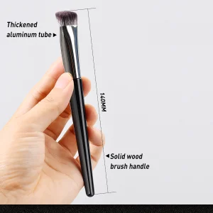 Luxury Multifunctional Triangle Concealer Brush