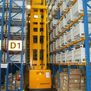 New Tech Narrow Aisle Rack Very Narrow Warehouse Storage Pallet Shelves Vna Racking for Selective Density Stacker Racks