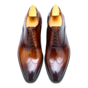 Zapatos de vestir de cuero hecho a mano
