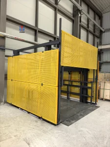 Rough Terrain Scissor Lift