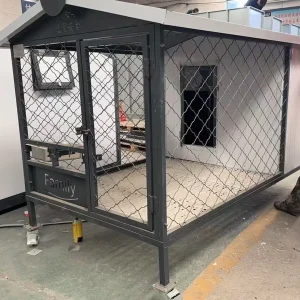 Spacious Outdoor Waterproof Dog Kennel
