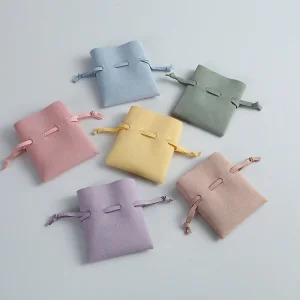 Custom Logo Microfiber Bag with Drawstring Pouches 8x10cm Small Jewelry Gift Bags Faux Leather Earring Ring Wedding Favor