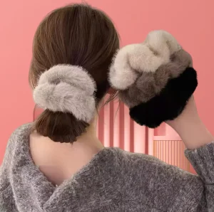 New Product Plush Scrunchie Sweet Gradient Color Women Elastic Furry Hair Tie Girls Black Soft 18CM Big Fuzzy Hair Accessory