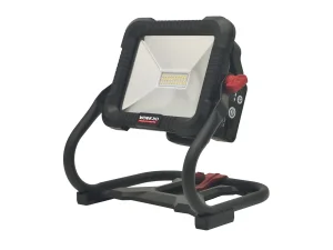 Heavy-Duty IP67 Waterproof 2.54kg Portable Work Light for Professionals