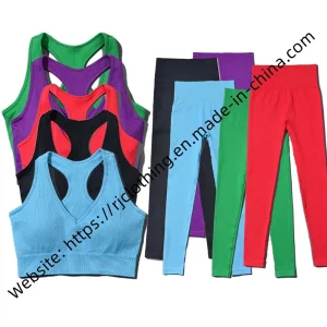 sujetador de fitness con leggings de cintura alta a juego