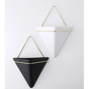 Triangle Wall Planter
