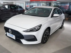 Factory Supply Easy Maintenance Petrol Car for Areas with Limited Charging Infrastructure