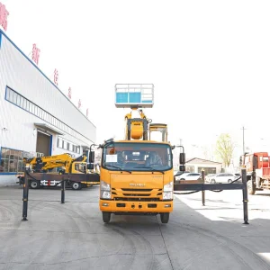 Made in China 35m Straight Boom Aerial Work Vehicle Installation Aerial Work Truck High Load Capacity Customizable Configuration