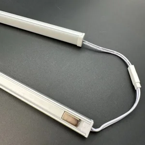 Linkable LED Lighting