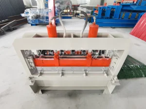 Bioluminescent Curving Sheet