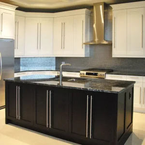 High Quality China Factory Brazil Black Granite Prefabricated Kitchen Countertops