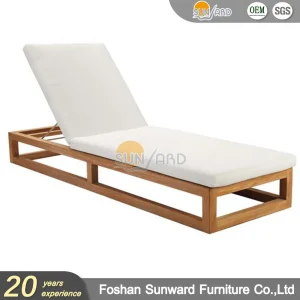 Modern Teak Lounger