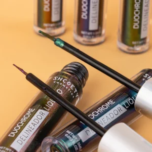 Optical Chameleon Liquid Eyeliner