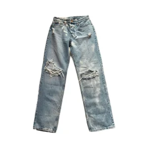 Men's Distressed Jean