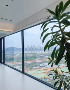 Custom Saipan Coast Design Thermal Insulated Aluminum Balcony Windows Soundproof Glass French Windows for Home