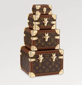 High-Quality pyramid trunk