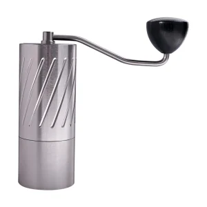 Molino de café de gran capacidad en plata con 7-Star muelas y mango de madera