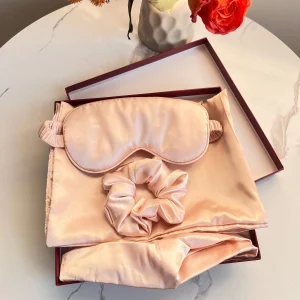 Custom Embroidery Logo Silk Eye Mask And Scrunchie Silk Pillowcase Set 6A Grade Soft Silk Pillow Case With Custom Logo Box