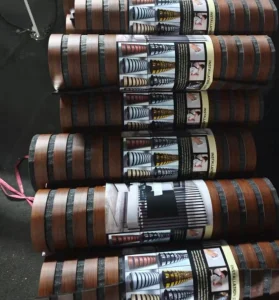 Child-Friendly 580X3000mm Wall Sticker Wide Carved Grille Self-Adhesive Wall Sticker for Bedroom