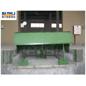 Customized Yard Ramp Stationary Hydraulic Vertical Mast Lift Dock Leveler 300MM Lift Height 10-15T Capacity Hot Selling Platform