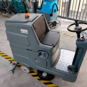 H90 Heavy-Duty Floor Cleaner Features Sprinkler Dust Suppression, Supportive Seat, and Powerful Vacuum System