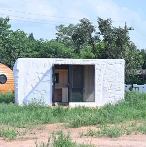 Sustainable Modular Tourism Village Capsule Container House Prefabricated House