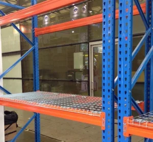 Pallet Rack with Steel Wire Mesh Decks