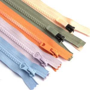 Custom Color Plastic Zipper