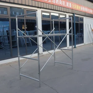 Heavy Duty Mobile Scaffolding for Safe Construction and Painting