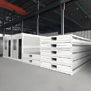 Low Cost Portable Mobile Hospital