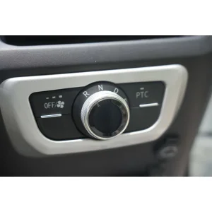 Honri Ha Series Mini Electric Van Electric Mini Truck Auto Car Mini Electric Car- 70km Lithium Battery Luxury Resort Passenger-Cargo Vehicle