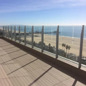 Jinghu Ultra Clear Tempered Laminated Glass Office Partition Wall Frosted Toughened Double Interlayers Soundproof Laminated Glass Wall with CE/UL/ISO