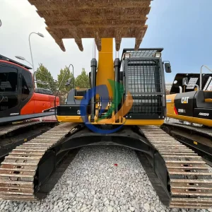 Secondhand Cat 330d Excavator Durable Rugged Sturdy Digger for Harsh Mining &amp; Demolition