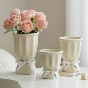 Wholesale Tall Slim Ceramic Vase with High-Gloss Finish VDLK2405544 Manufacturers, Factory