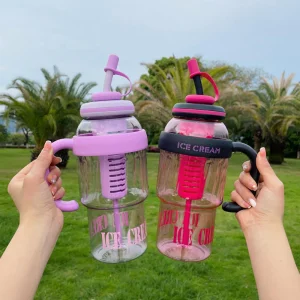 Hot Sale Ice Cream Plastic Bottles Milk Tea Water Vacuum Cup with Lid and Straw and Handle Wide Mouth Reusable Plastic Tumbler