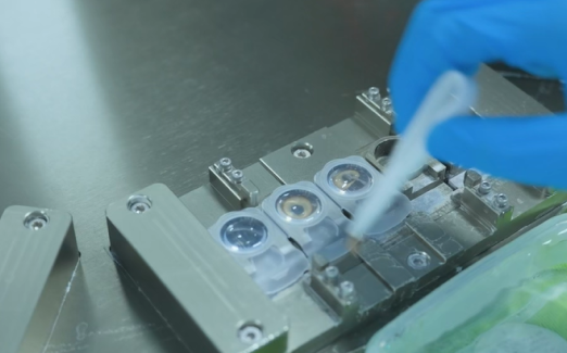 Blink Lenses manufacturing facility in Dongguan, China