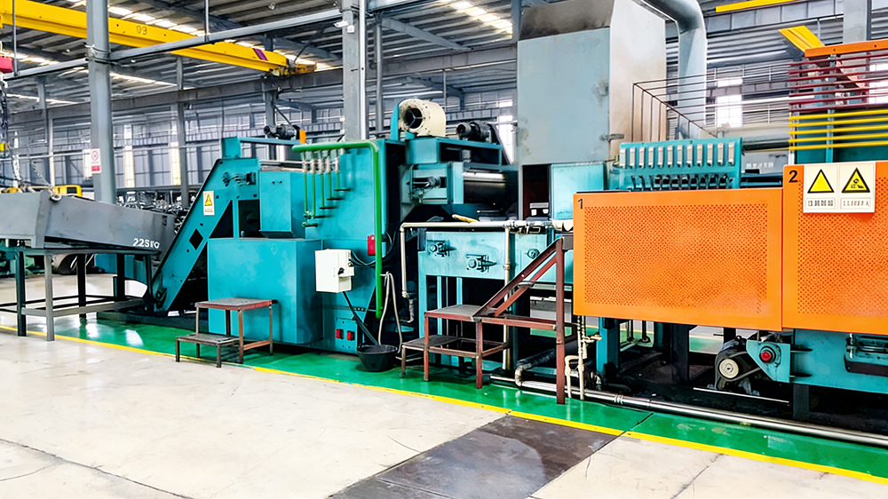 Sinsun heat treatment furnace line — achieving HRC 28-32 hardness for self-tapping screws