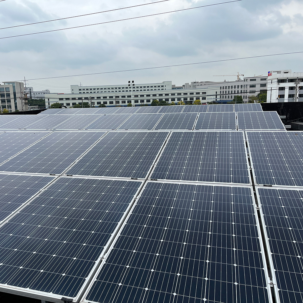 Powerful Off-Grid Solar System for Sustainable Energy in Remote Areas Scale Energy Needs Ensures Reliable and Stable