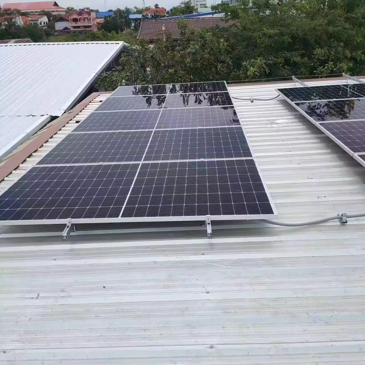 Renewable Energy 15kw 20kw 30kw Home Hybrid Off Grid Solar Energy System with Hybrid Inverter and Lithium Battery