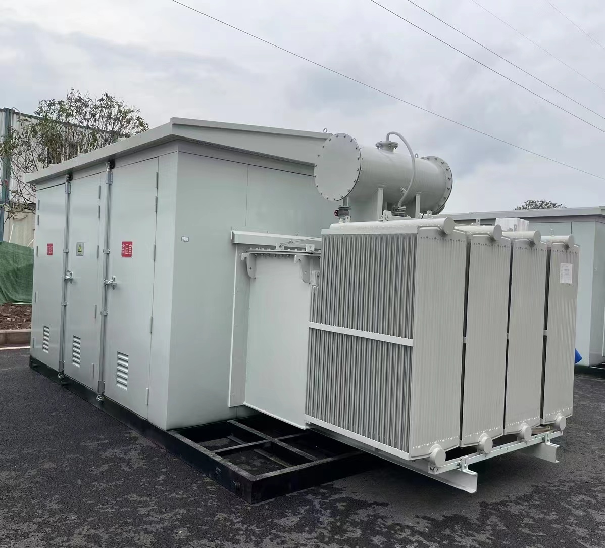 Station New Energy Output Distribution European Photovoltaic Booster Photovoltaic Box-type Substation 250KVA~7000KVA