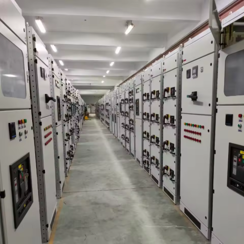 Solar Farm Power Distribution Kit Low Voltage Switchgear for Efficient Electrical Connection and Grid Synchronization