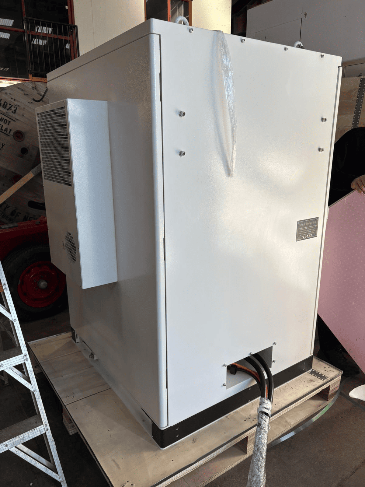 50kW 100kWh 358V Lithium Ion Air-Cooled Industrial BESS Cabinet Smart Energy Management for Commercial Solar Grid Microgrid Use
