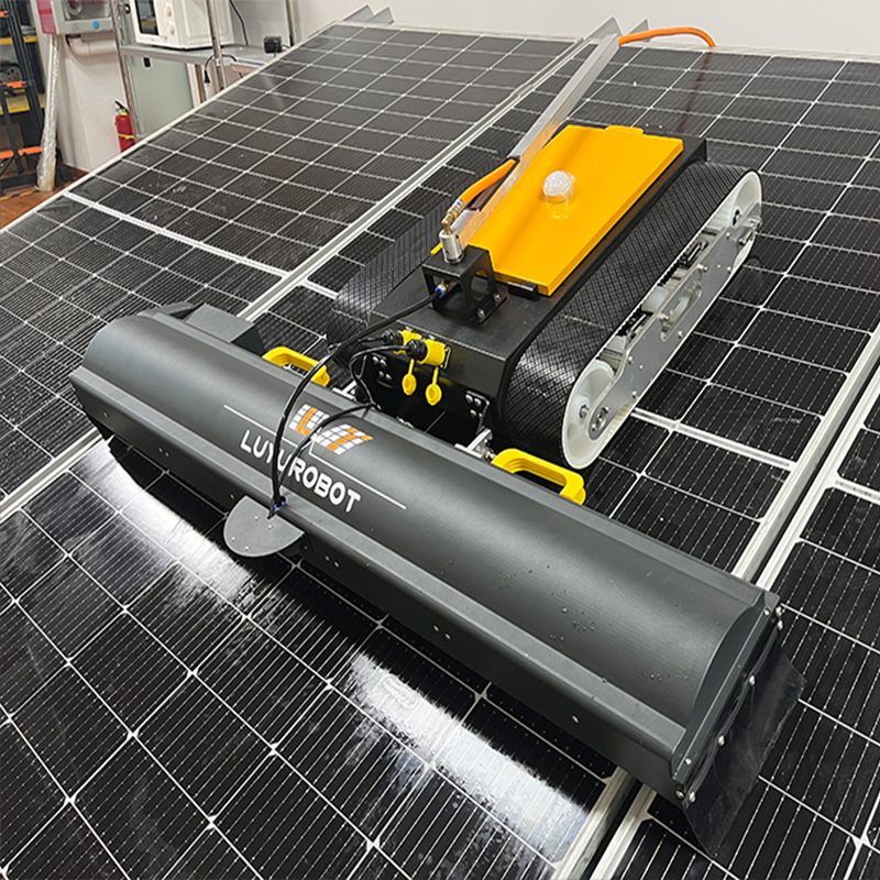 Intelligent Remote-controlled Photovoltaic Panel Cleaning Robot, Suitable for Both Dry and Wet Cleaning, Saves Labor