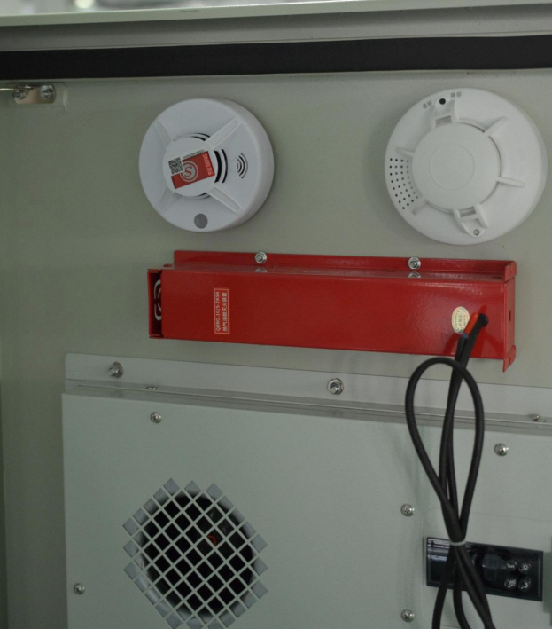 51.2V Residential Solar Battery Storage System All-in-One Lithium Energy Storage System for Home Solar Power
