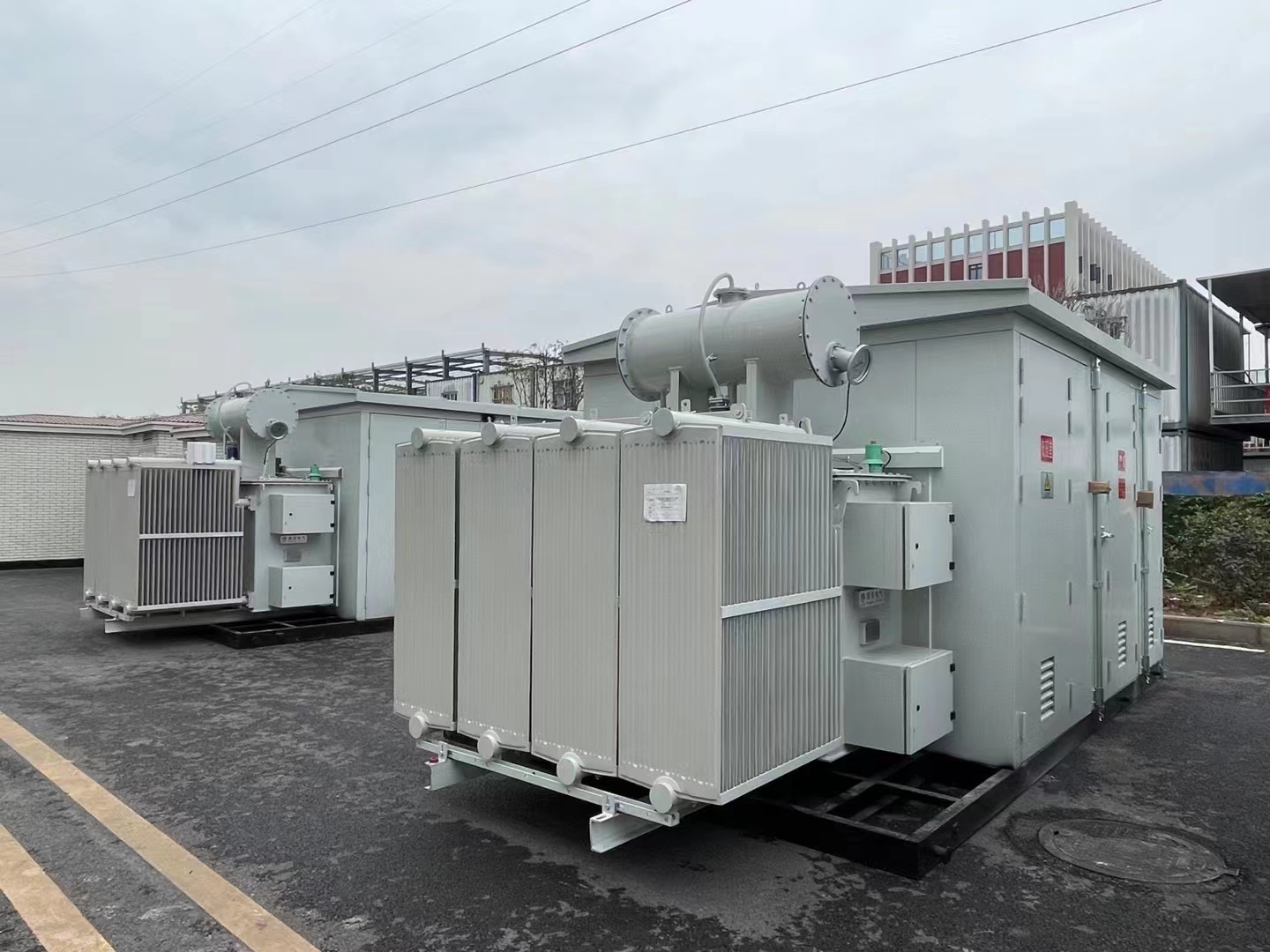 Station New Energy Output Distribution European Photovoltaic Booster Photovoltaic Box-type Substation 250KVA~7000KVA