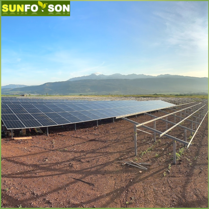 Large Solar Power Plant Construction Utility Scale PV Power Station Solar Farm Mounting System Ground Screw Pile Foundation