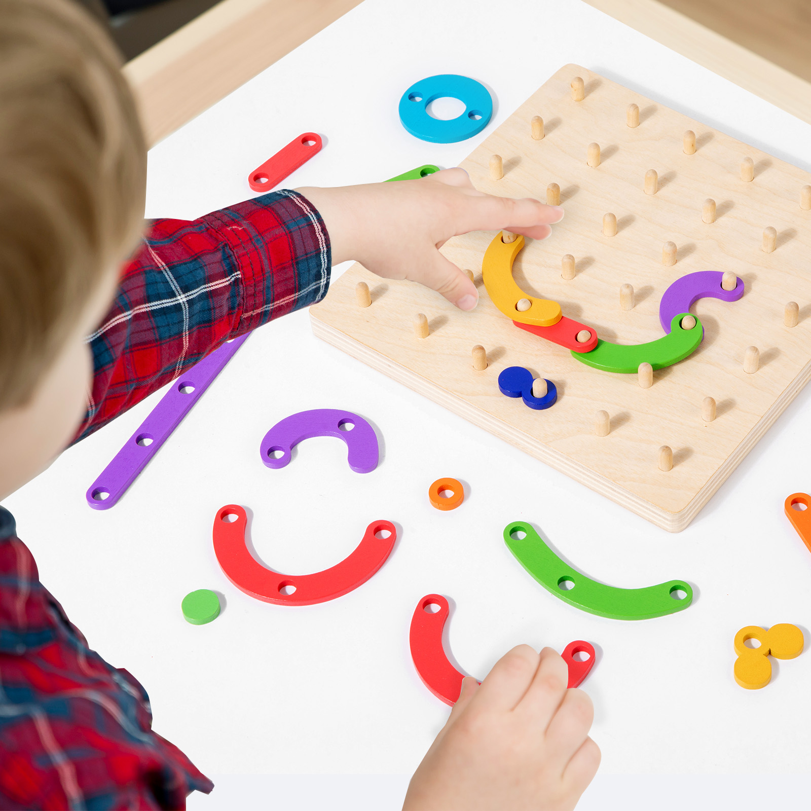 Wooden Arabic Letters Construction Pegboard Educational Toy Alphabet Numbers Early Learning Fine Motor Skill Exercise for Unisex