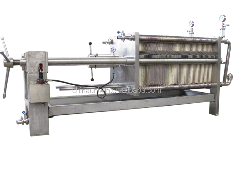 Hydraulic Red Wine Filter Press Process Detail 2