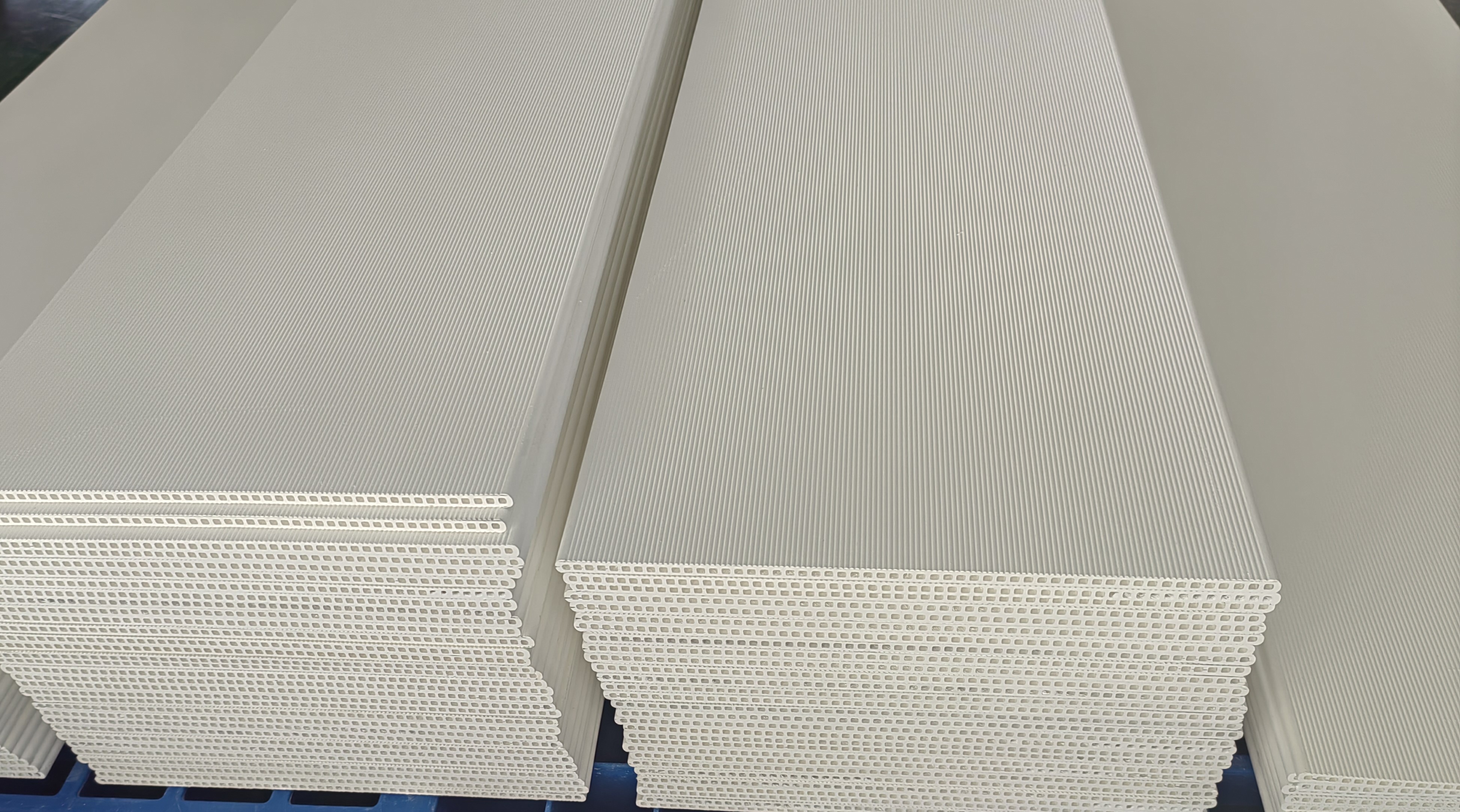 Ceramic Membrane Display 2